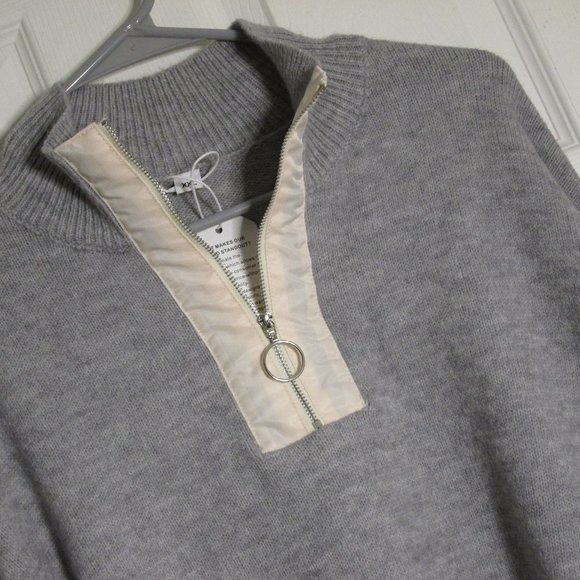 Made With ♥️ 1/4 zip pullover sweater - Picture 3 of 9